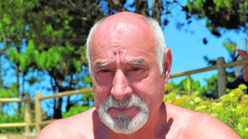 Manuel Conde, 66 años