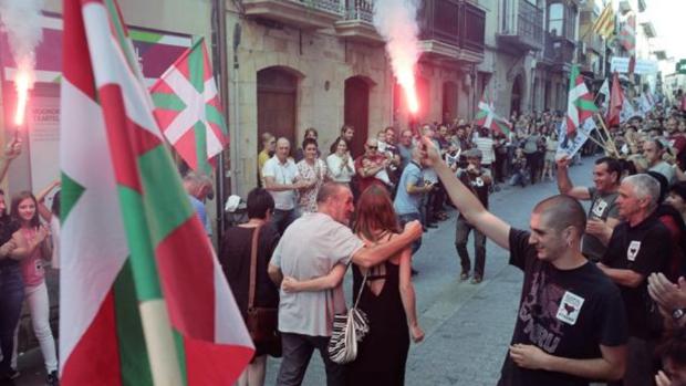 Europa insiste en poner fin a los homenajes a etarras