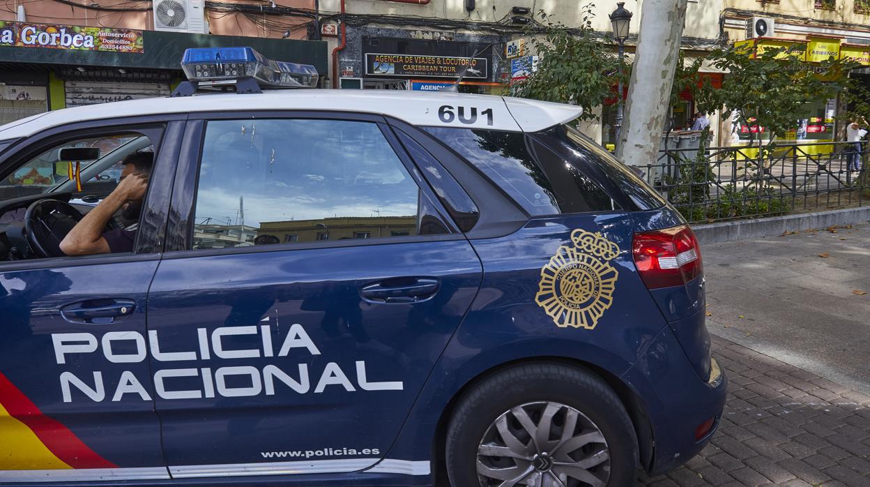 Un vehículo de la Policía Nacional