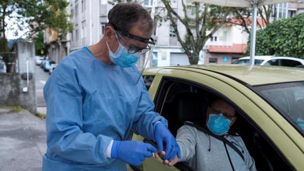 Así se explica el protocolo tras un test de Covid: refrescando conceptos en la segunda ola