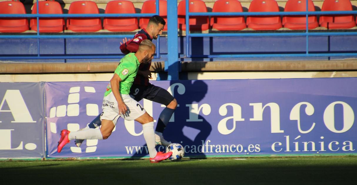 El Extremadura-Talavera fue un partido muy entretenido