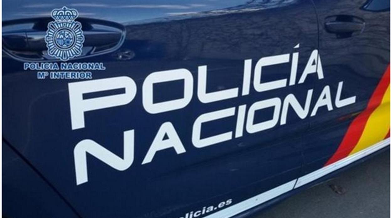 La Policía salva la vida a un bebé en parada cardiorrespiratoria al trasladarlo en el coche patrulla