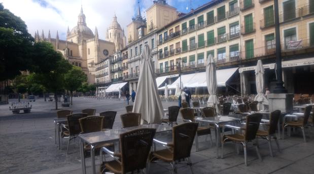 Por qué sólo la hostelería de Ávila y Segovia puede reabrir desde este viernes en Castilla y León