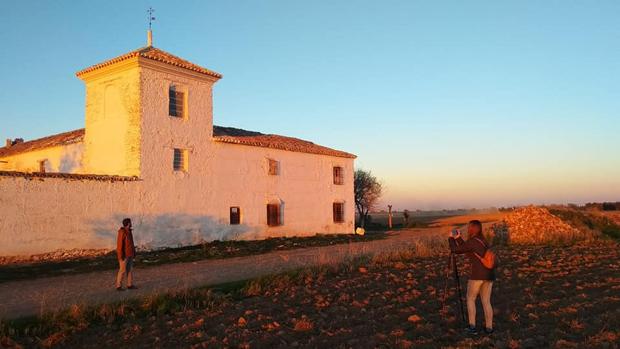 Un paseo virtual por la Venta de Borondo, donde Don Quijote fue nombrado caballero