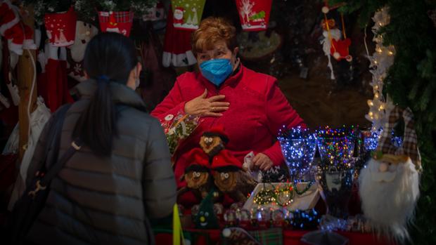 El coronavirus acelera en Cataluña y deja en el aire la desescalada de Navidad