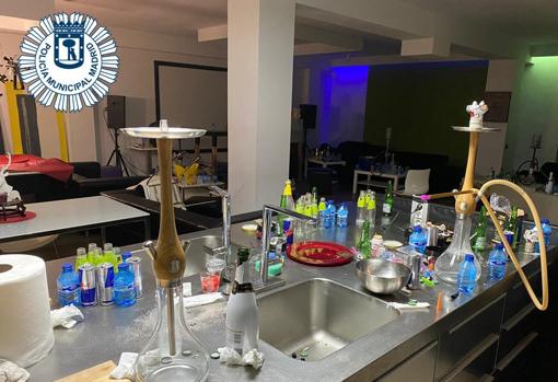 Barra del último local desalojado en Arganzuela