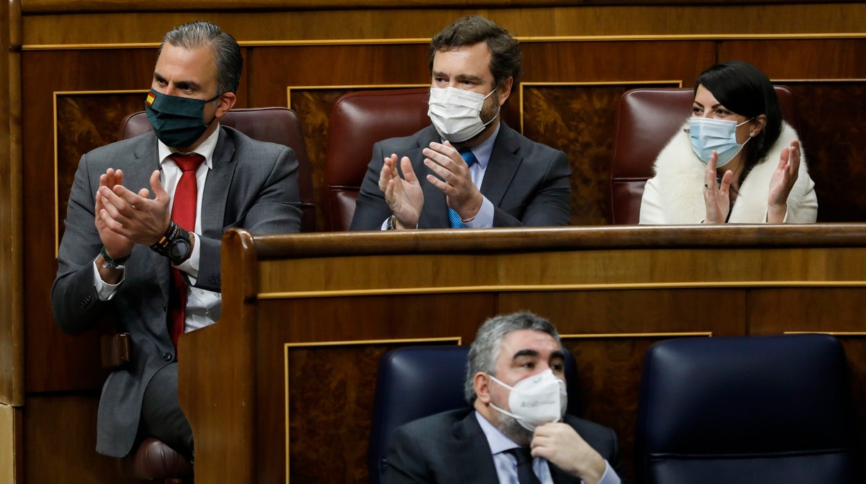 Ortega Smith, Espinosa de los Monteros y Olona, en el pleno del Congreso