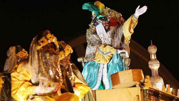 Medidas Navidad en Valencia: un municipio hará tres cabalgatas de Reyes simultáneas para verlas desde los balcones