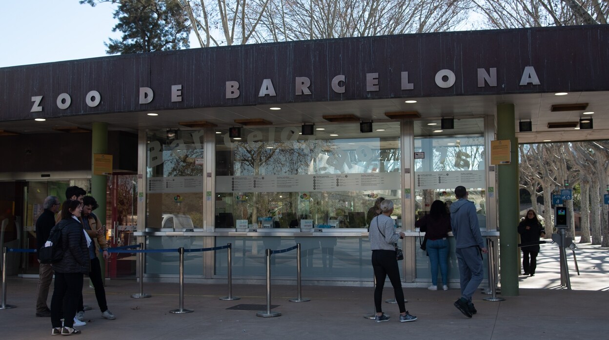 Entrada del Zoo de Barcelona