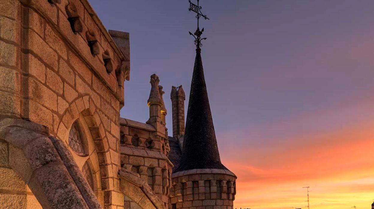 Detalle del Palacio de Gaudí, en Astorga