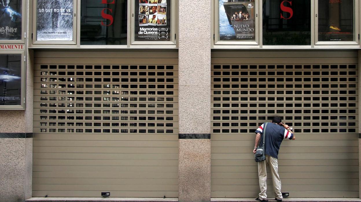 Imagen de archivo de los Cines Lys en Valencia