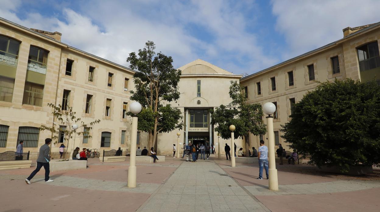 Imagen de archivo del Palacio de Justicia de Alicante