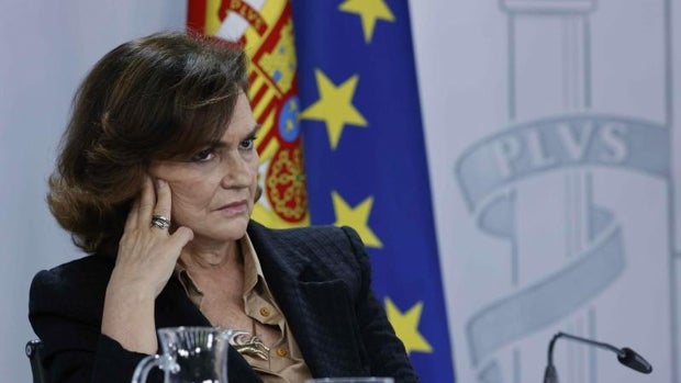 Carmen Calvo cuestiona el informe de la Fiscalía sobre los indultos a los líderes del «procés»