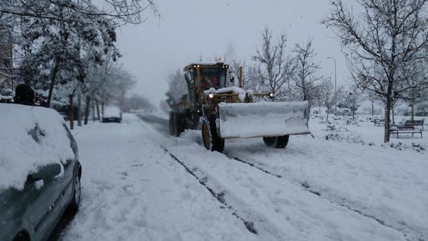 Temporal Filomena: seis quitanieves trabajan para despejar calles y avenidas de Toledo