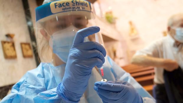 Castilla y León administra el 69,2% de las vacunas recibidas