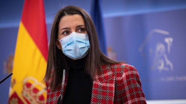 Inés Arrimadas exige «un confinamiento inteligente» para evitar «uno drástico y duradero»