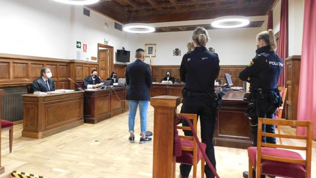 Cuatro años de cárcel por abusar sexualmente de su hermana, que acabó suicidándose en Teruel