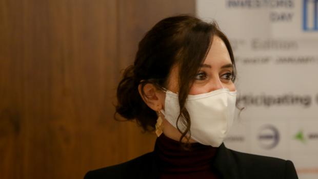 Ayuso traslada su apoyo a Castilla y León: «Si el Gobierno va a seguir sin actuar, lo que rogamos es que no moleste»