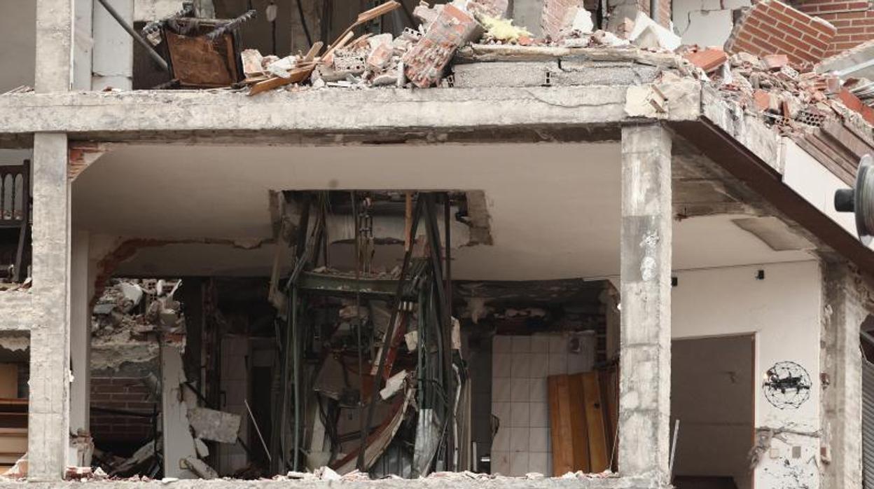 Estado del edificio siniestrado, en la calle de Toledo 98 de Madrid