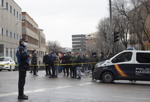 La Policía acordonó numerosas calles, alrededor del edificio afectado