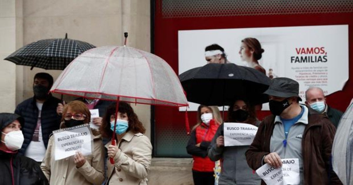 Imagen de algunas de las concentraciones de la hostelería organizadas en Pamplona por la crisis del Covid-19