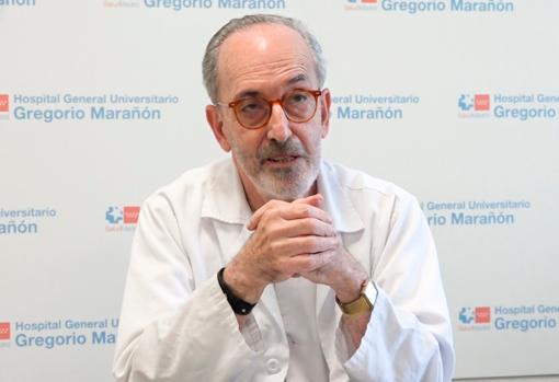 El doctor Jesús Millán, jefe de Medicina Interna del Gregorio Marañón