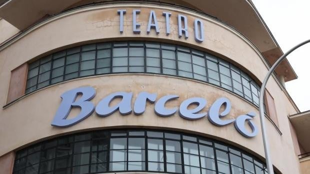 El Teatro Barceló de Madrid suspende sus próximos eventos tras las polémicas imágenes en una fiesta