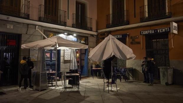 Madrid añade restricciones en 19 zonas y libera a cuatro: son 71 áreas y 30 municipios los confinados