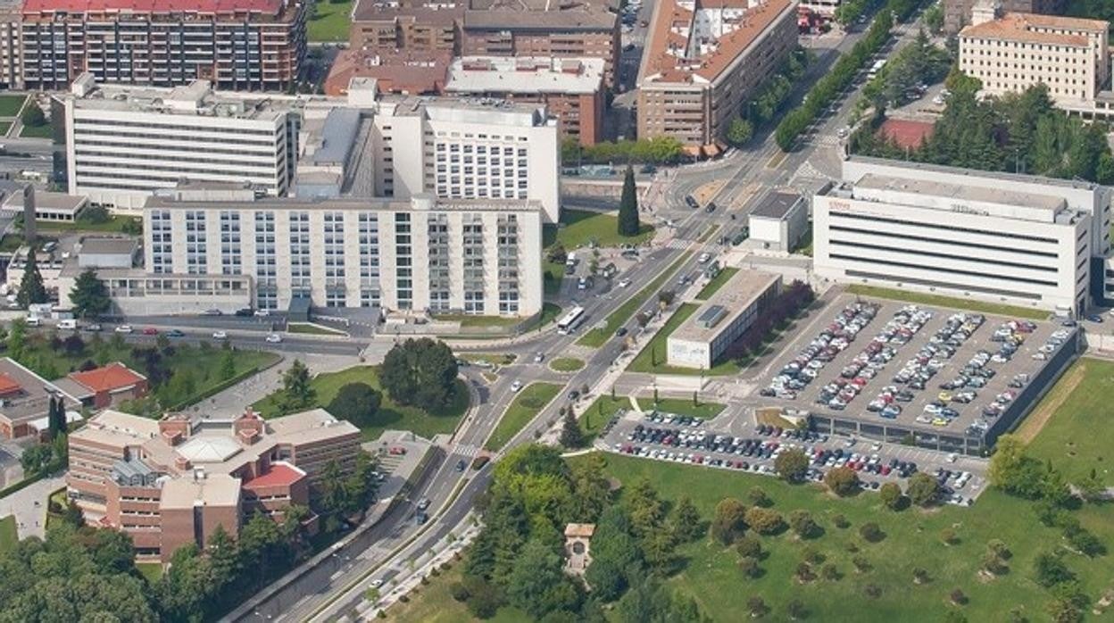 Vista de la Clinica de la Universidad de Navarra y del CIMA en Pamplona.