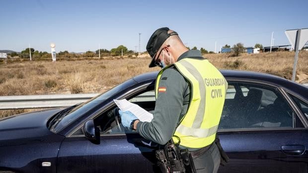 Restricciones en Valencia: multas de hasta 600 euros por saltarse el confinamiento de fin de semana