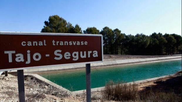 Nuevo trasvase de 38 hm3 al Segura mientras las obras en el acueducto siguen paralizadas