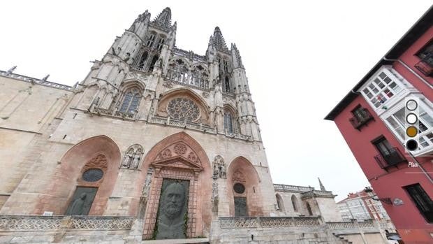El Consejo Internacional de Monumentos y Sitios se opone a las puertas de Antonio López para la Catedral de Burgos