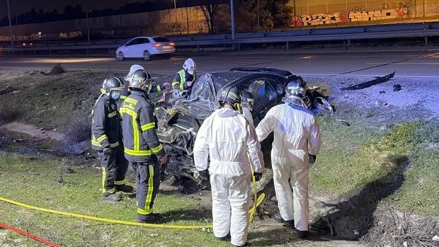 Muere un hombre y una mujer resulta herida en un accidente de tráfico en la M-50 en Getafe