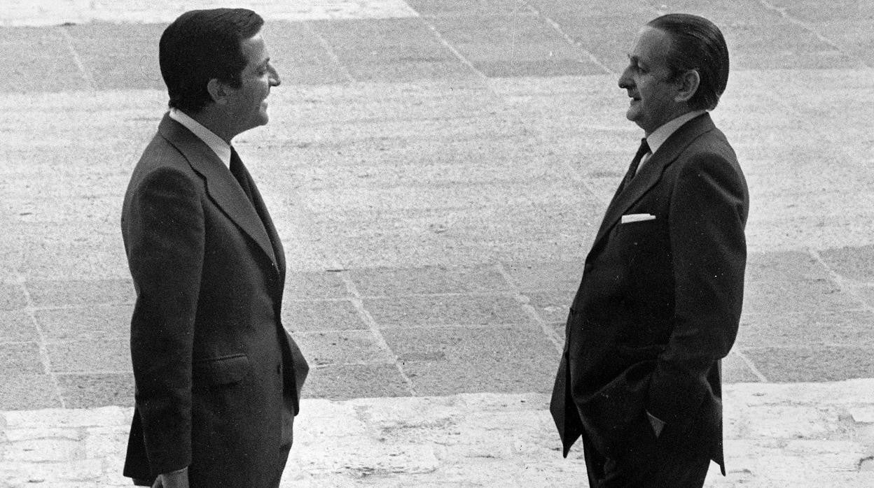 Adolfo Suárez y Torcuato Fernández-Miranda en mayo de 1977