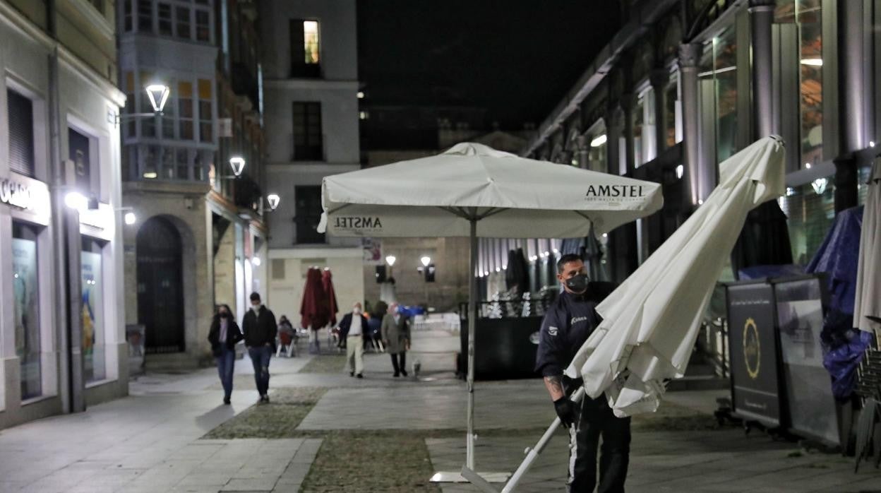 La Junta de Castilla y León levantará desde este sábado el cierre perimetral entre las nueve provincias de la Comunidad