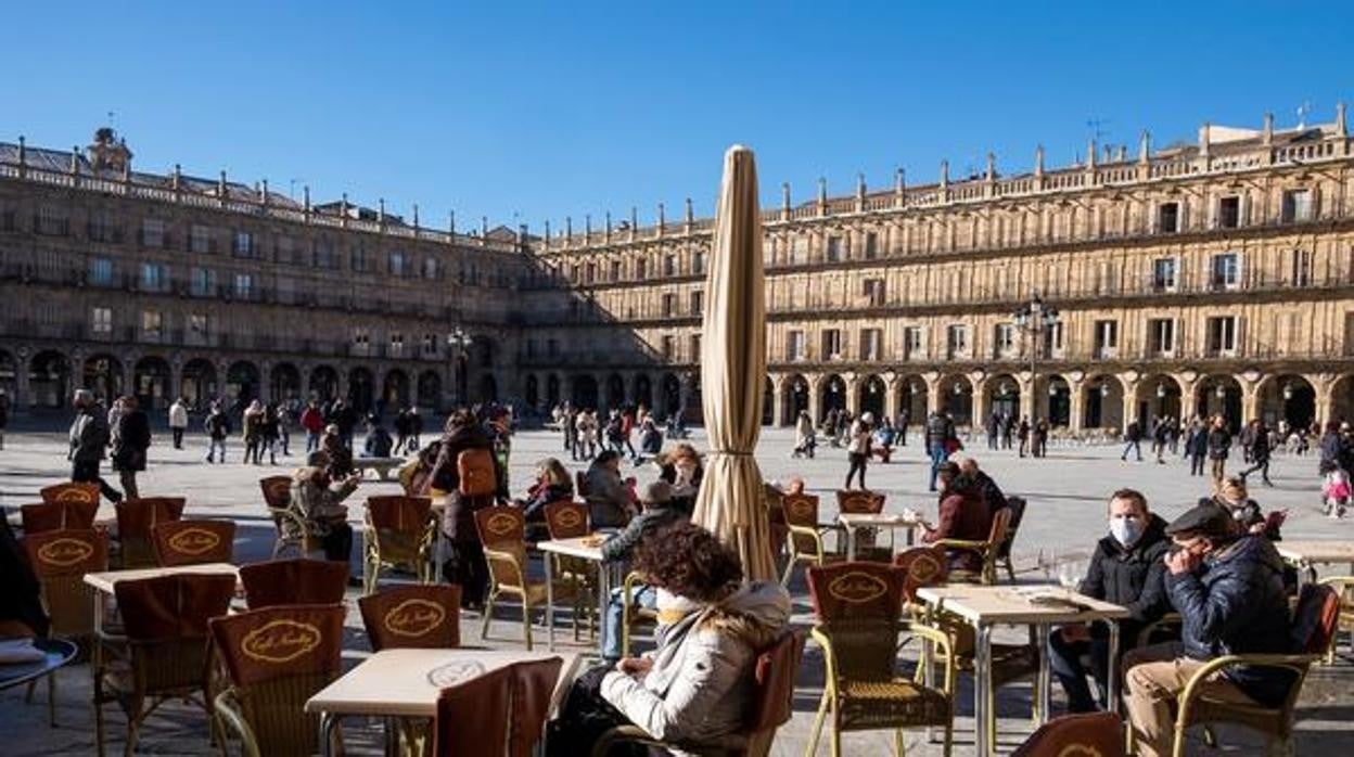 Terrazas en la plaza mayor de Salamanca