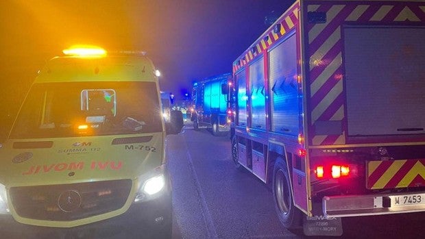 Cuatro jóvenes heridos tras dar varias vueltas de campana en un accidente en San Sebastián de los Reyes