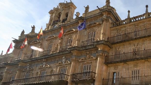 El Ayuntamiento de Salamanca recibió en 2020 más de 1.500 solicitudes de ayudas para pymes y autónomos