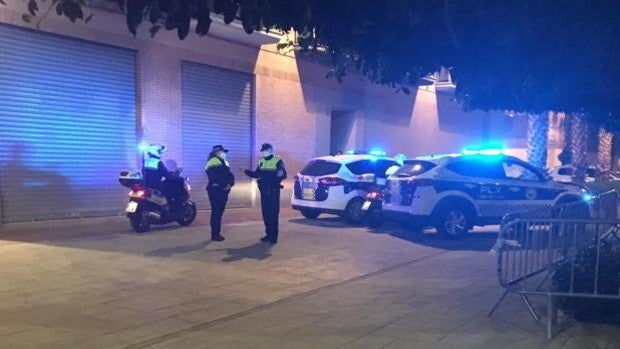 Restricciones en Valencia: intervienen una fiesta de cumpleaños ilegal en una nave abandonada de Xirivella con 22 personas