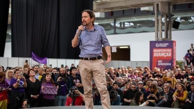 El análisis de los trabajos de Neurona encuentra archivos de otros años y de autores vinculados a Podemos