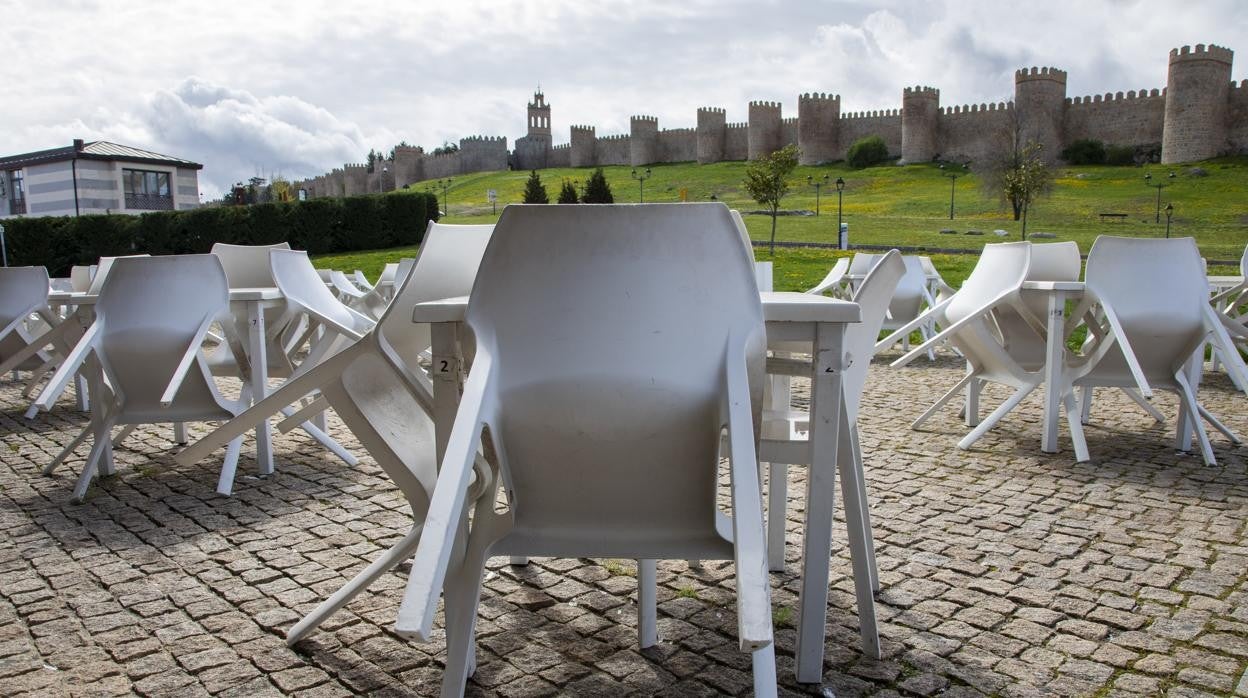 Terraza de un establecimiento hostelero de Ávila