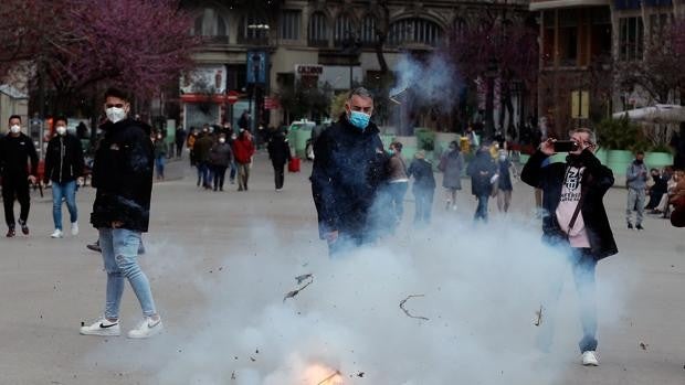 Desescalada de las restricciones en Valencia: el Ayuntamiento aboga por declarar lectivos los días de Fallas