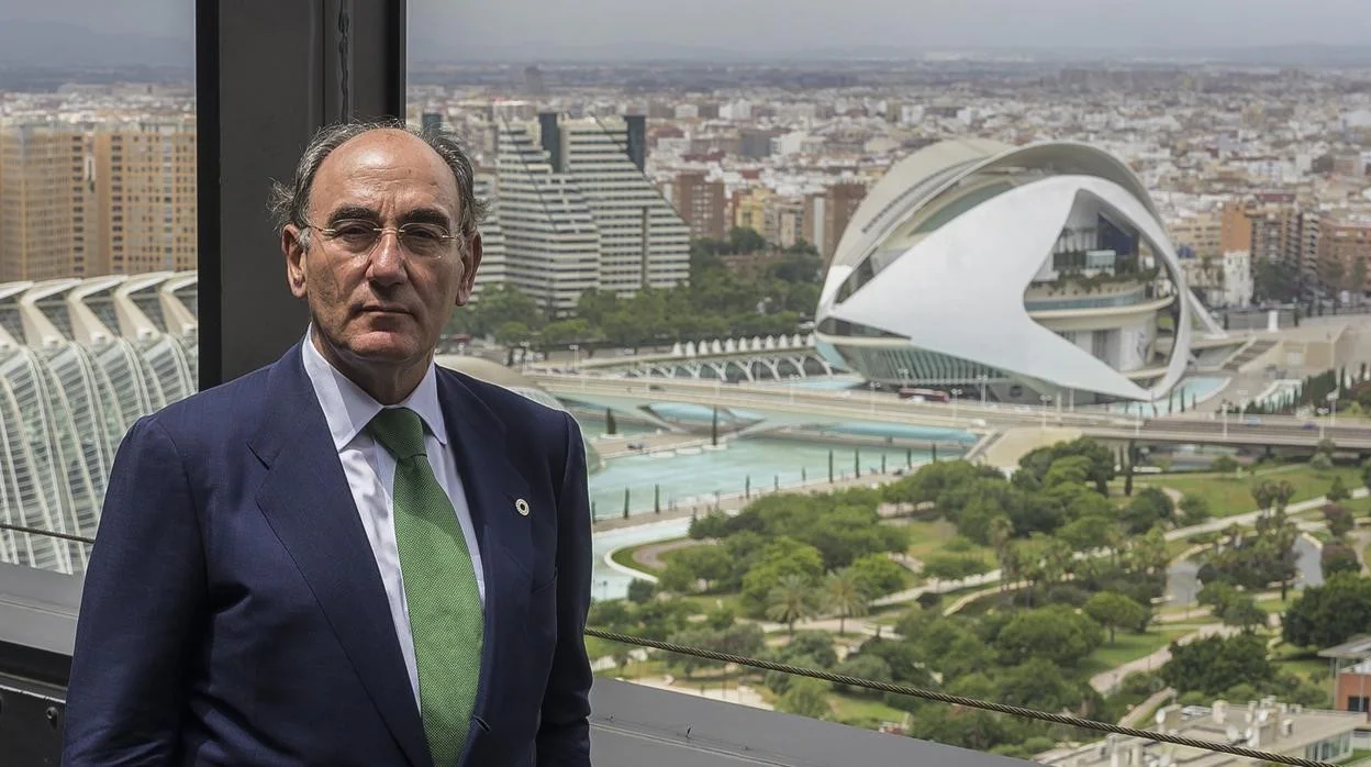 Imagen del presidente de Iberdrola, Ignacio Galán, en las oficinas de la compañía en Valencia