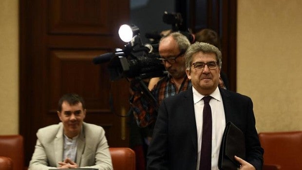 Vocales del CGPJ ven la renuncia de De Prada como única salida a la ruptura