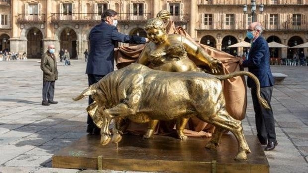 Salamanca se convierte en una sala de exposiciones al aire libre con las esculturas de Xu Hongfei