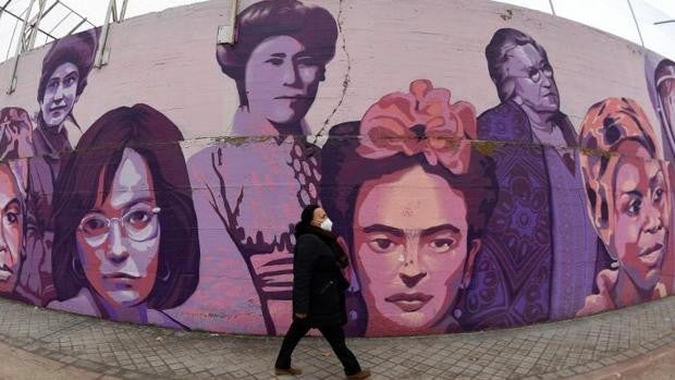 Vandalizan el mural feminista de Ciudad Lineal en el Día Internacional de la Mujer