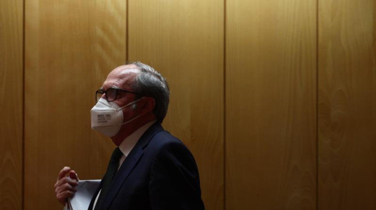 Ángel Gabilondo, el pasado miércoles, en la Asamblea de Madrid/ Ábalos asegura que Ciudadanos no contemplaba una moción de censura en Madrid