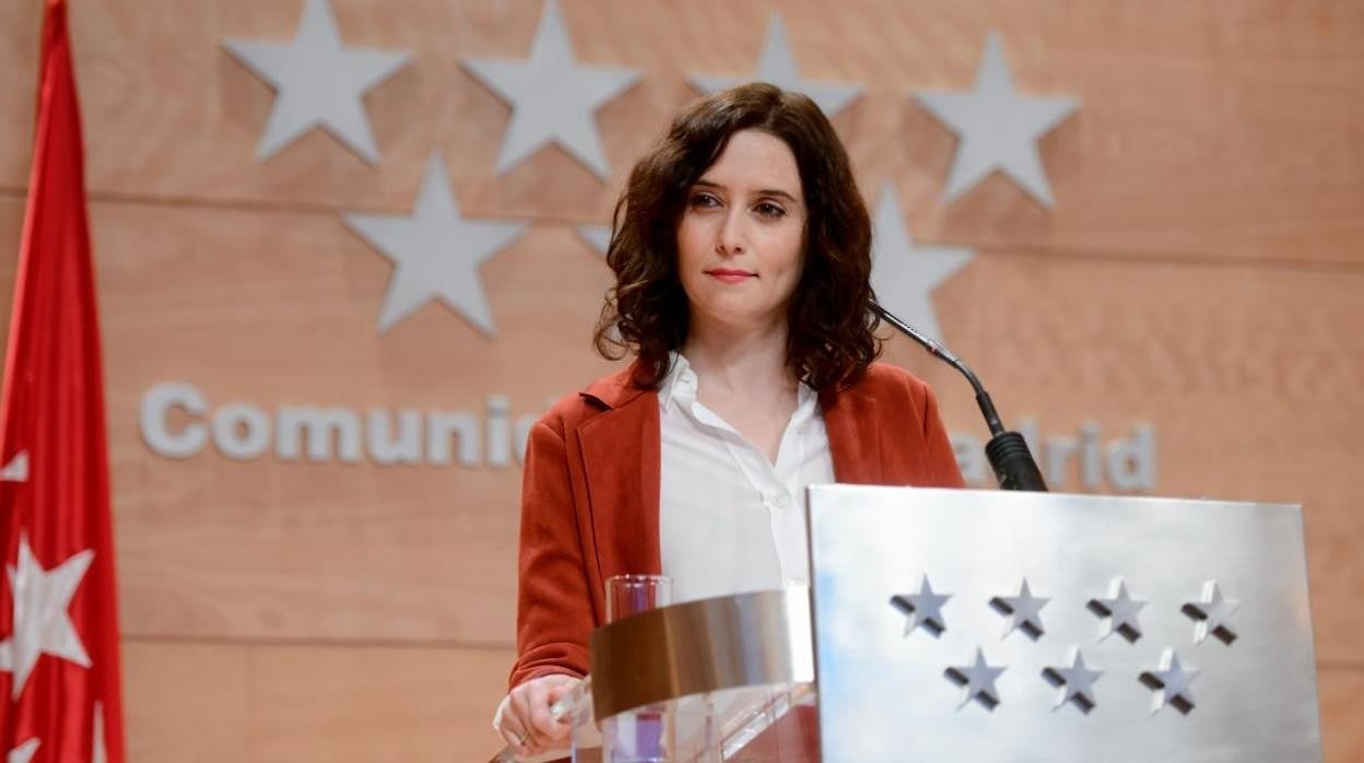 Ayuso cambia su lema de campaña tras conocer la candidatura de Pablo Iglesias: «Comunismo o libertad»