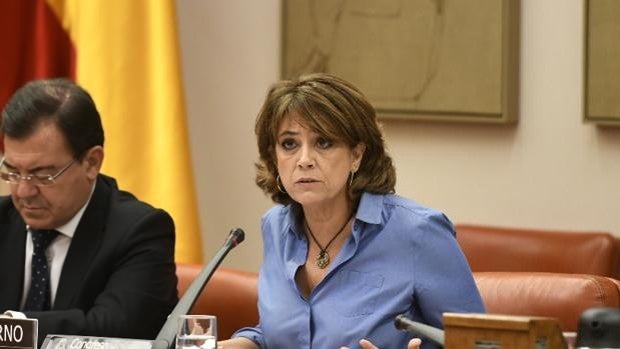 La asociación mayoritaria de fiscales acusa a Delgado de colonizar la cúpula fiscal con sus excompañeros de la UPF