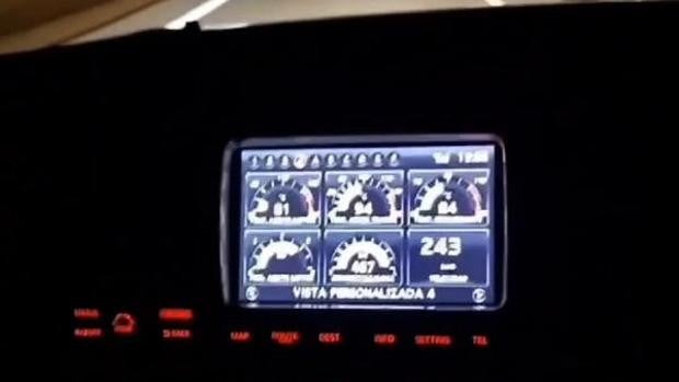 A disposición judicial un conductor que circulaba a 243 km/h mientras el copiloto le grababa